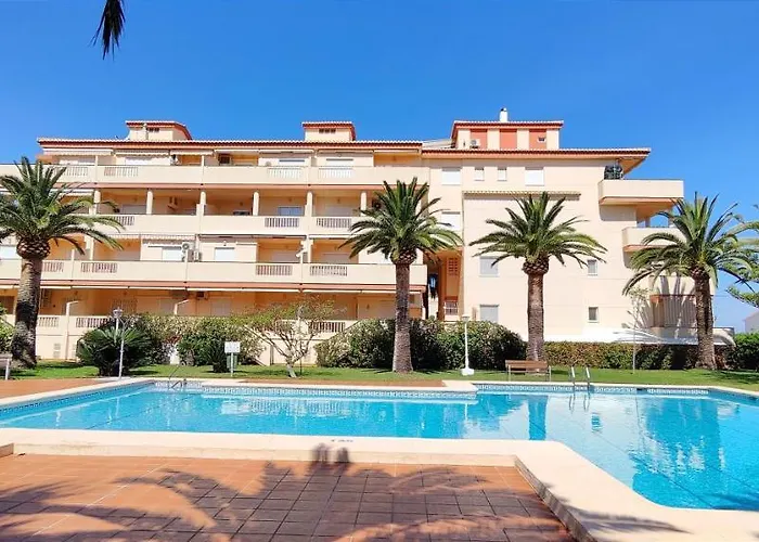 La Marina By Costa Daire *